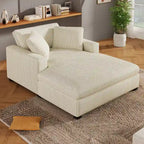 Sillón tapizado grande color beige, tela de felpa, con capacidad para 1 o 2 personas.