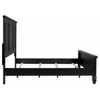 Cama King de panel negro para 2